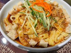 -巴依兄弟西域美食(机场店)