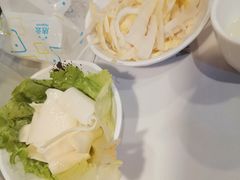 -德林酸菜鱼火锅(南丹店)