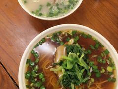 -三两春肚肺汤(崂山路店)