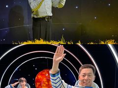 -厦门帷幕开啦红地毯蜡像艺术馆