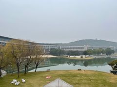 -上海佘山世茂艾美酒店