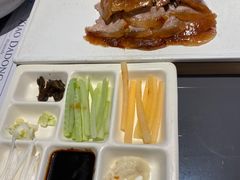 酥不腻烤鸭-小大董·烤鸭(观景餐厅·南京西路店)