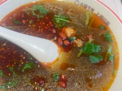 -小杨生煎(金山百联购物中心3楼店)