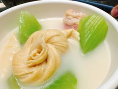 腌笃鲜-新吉士·上海菜(浦东LCM置汇旭辉店)