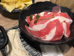 -呷哺呷哺(新世界百货望京店)