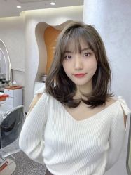 -东秀护肤造型
