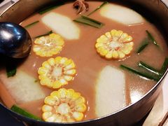 -肥仔文澳门猪骨煲(南京西路店)