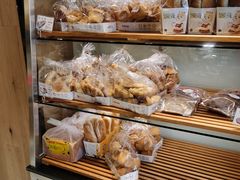 -苹果花园(乳山路店)
