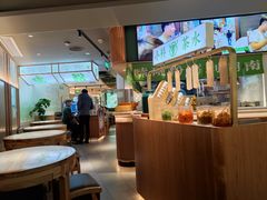 -百春原湖南牛肉粉(百联世纪店)