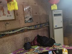 -鱼窝棚柴火铁锅炖(富山屯店)