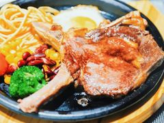 -暖山咖啡西餐厅