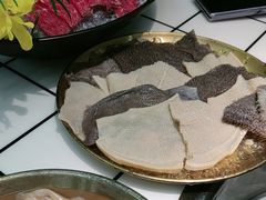-扎起市井老火锅(乐山总店)