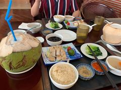 -亚龙湾老厨房·海南家常味