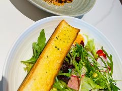 -芳草地西式融合餐厅(回龙窝店)