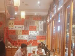 -佬缸炮江湖川菜(玉林店)