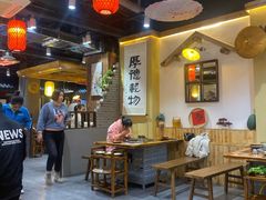 大堂-锅来乐地锅鸡(安亭店)