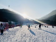 -大别山南武当滑雪场