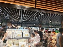 -胖东来生活广场(健康路店)