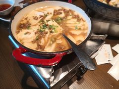 -爱碗亭·鲜炒湖南菜(壹城中心店)