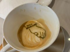 -La-Serene Café