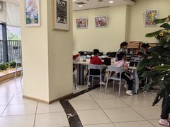 -刘诗昆艺术学校(一品天下校区)