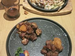 -峨嵋小镇·川菜(勒泰中心店)