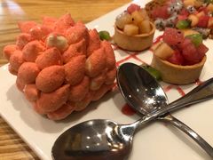 樱桃荔枝蛋糕-新元素餐厅(瑞虹天地月亮湾店)