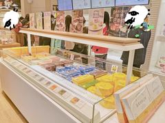 面包甜点陈列柜-好利来(光华中心店)