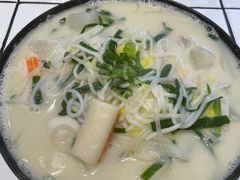 -肥汁米蘭香港米线(长宁来福士店)