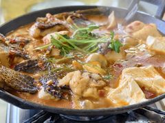 -万佛湖许老大铁锅鱼(黑金冠店)