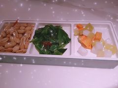 -荷塘秋月·本帮江浙菜(国权路店)