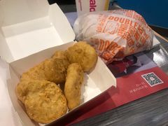 -麦当劳(民盈·国贸城店)