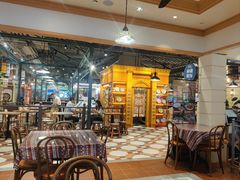 -大食代美食广场(上海中心店)