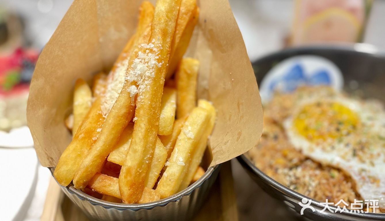 棒呆了！ 超大超豪华法式西餐厅