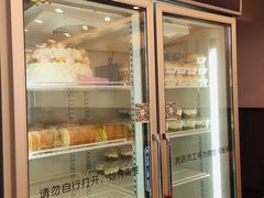 门面-红宝石·鲜奶小方·海派西点房(南丹店)