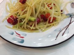 -老鄞江清水龙虾•赵赵家(江北店)