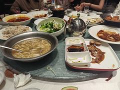 -凤凰园烤鸭店·唐山菜·传承花椒肉(老唐丰路店)