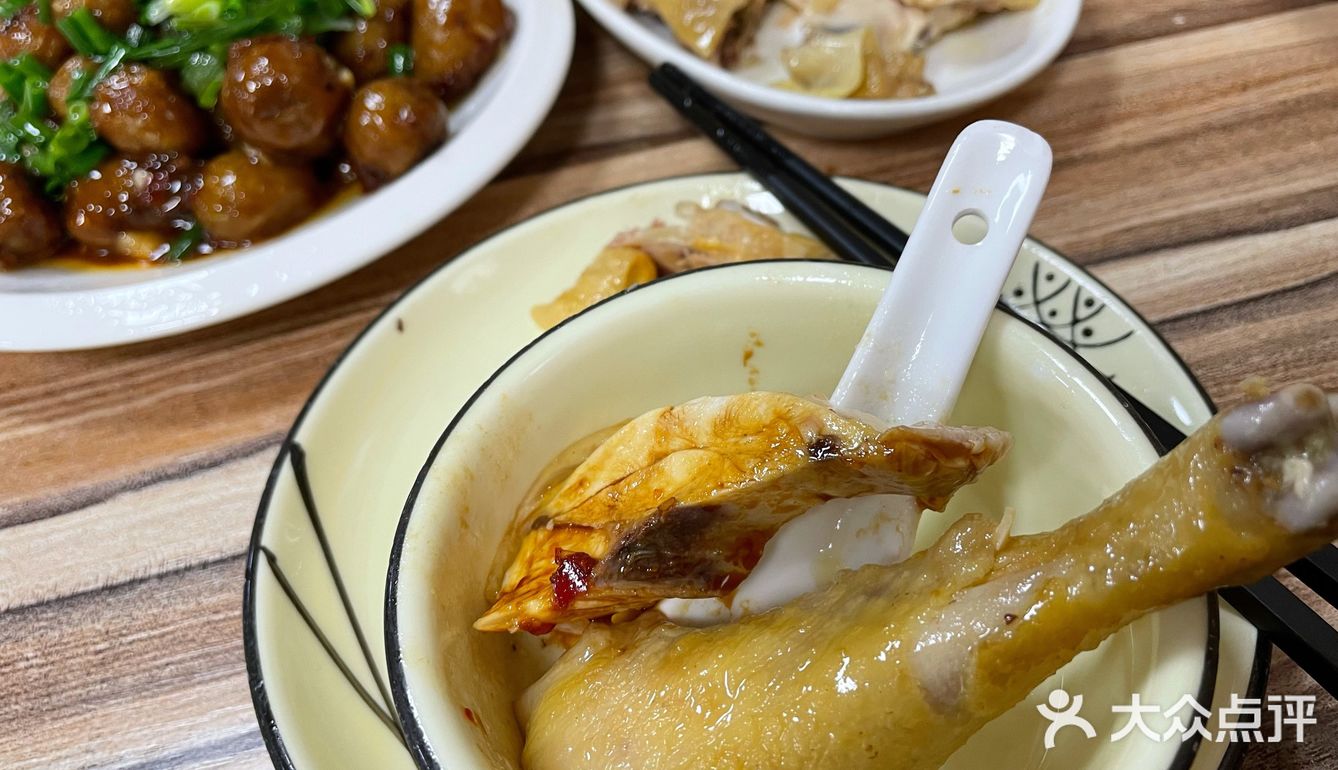 看似平平无奇的菜品，但味道确实令人回味。