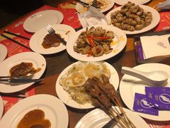 -四海一家自助餐(益田假日广场店)