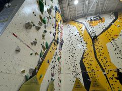 -问山MountQuest攀岩馆