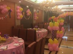 -天外天美食广场(哈尔滨路店)
