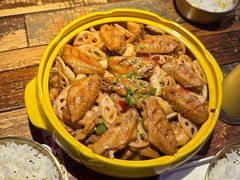 -多嘴肉蟹煲(万达店)
