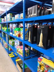-逝水玩具折扣店