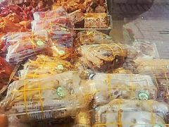 -陆稿荐观前街店