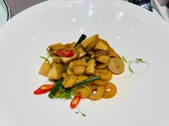 -宝燕壹号景观餐厅(龙盛国际商业广场店)