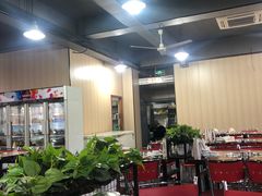 大堂-皖北巫氏三胖地锅鸡(长淮总店)