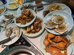 -绿岛港轩海鲜烤肉涮锅自助餐厅