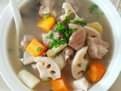 -葱妈母婴医护月嫂中心(浦东店)