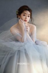 -雪中彩影婚纱摄影·微光艺术中心