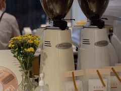 -Cafe on warm(丹霞店)